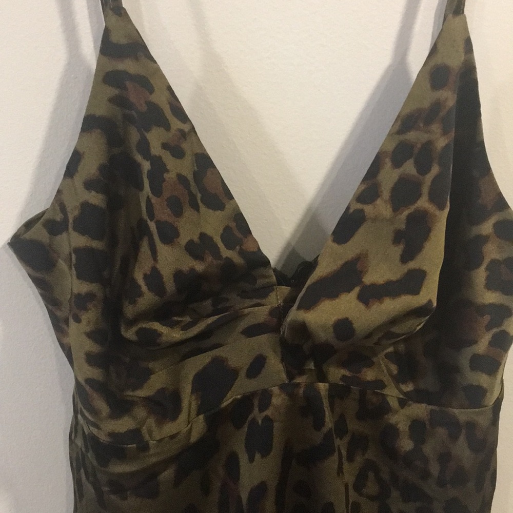 ENDLESS ROSE Animal Print TOP Size M - Picture 10 of 12
